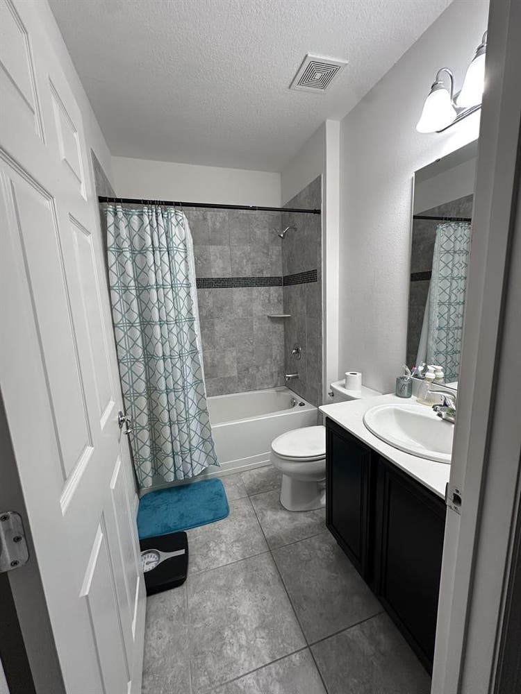 Private Room + Private Bath