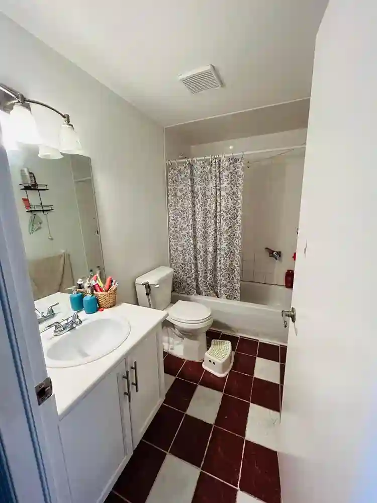 Hamilton home available for rent