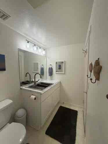 In-Law Suite for student/young prof
