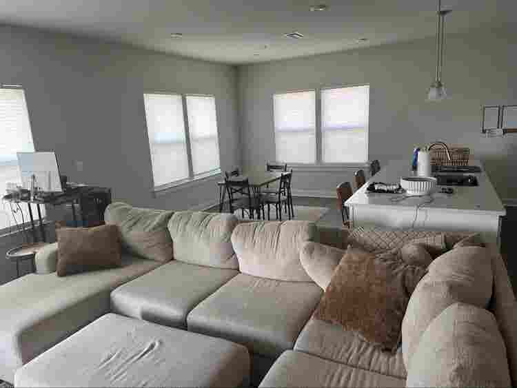 Looking for Roomate