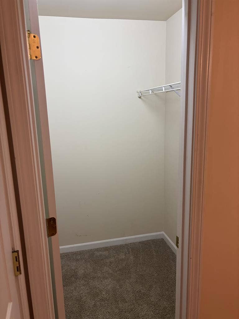 Furnished Private room + bathroom
