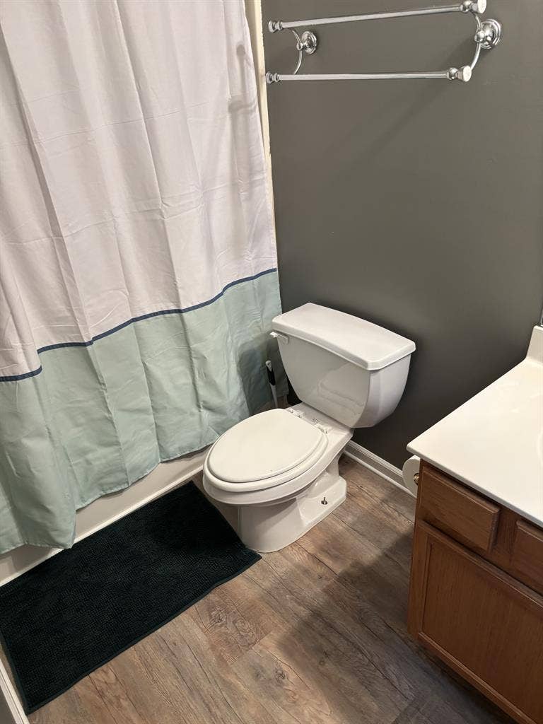 Furnished Private room + bathroom