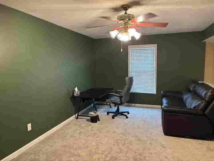 Furnished Private room + bathroom