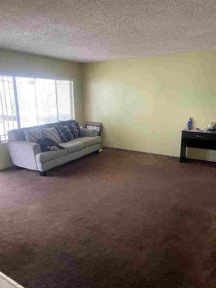 bedroom bath private parking