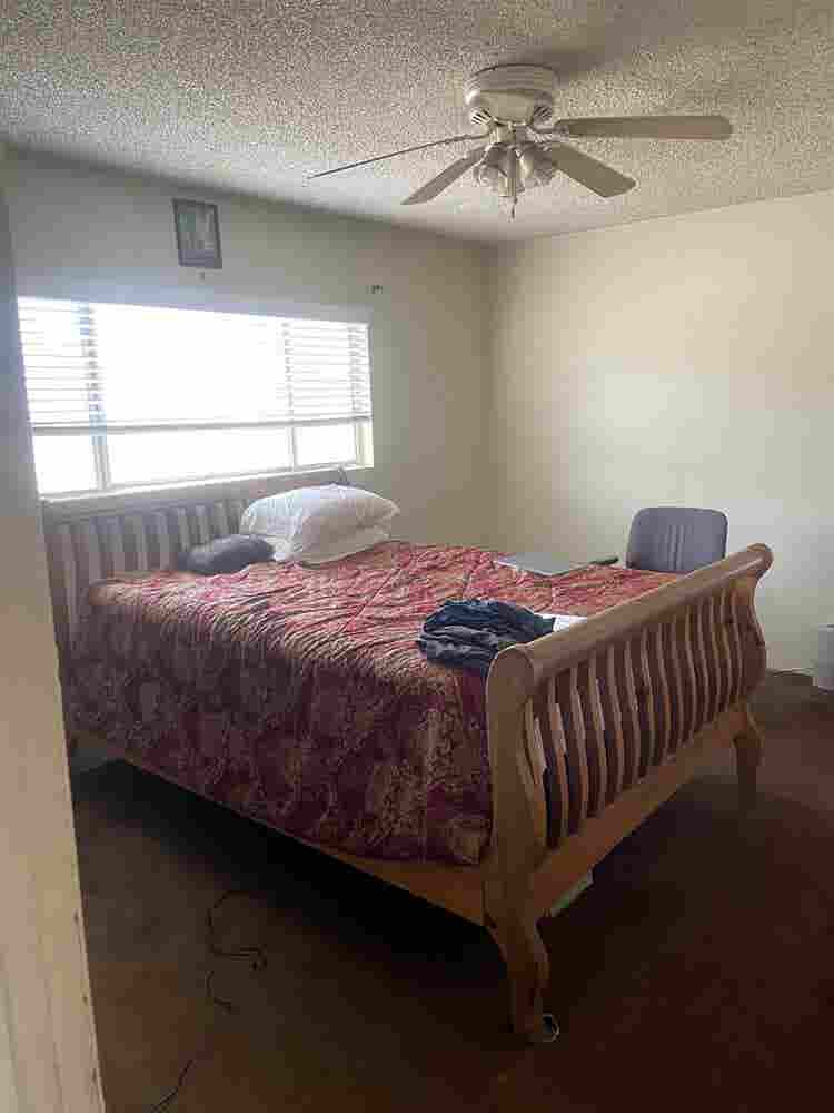 bedroom bath private parking