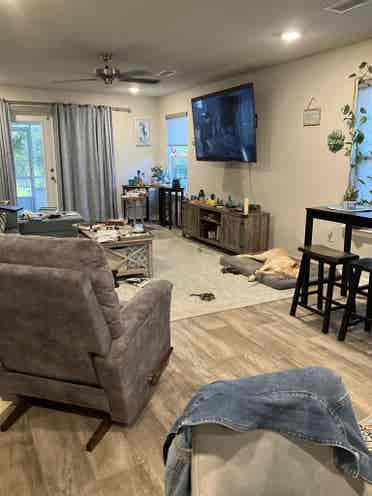 Room for rent $