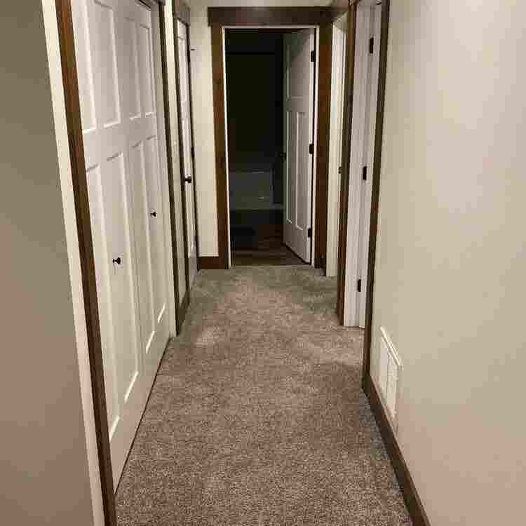 ROOMMATE WANTED.