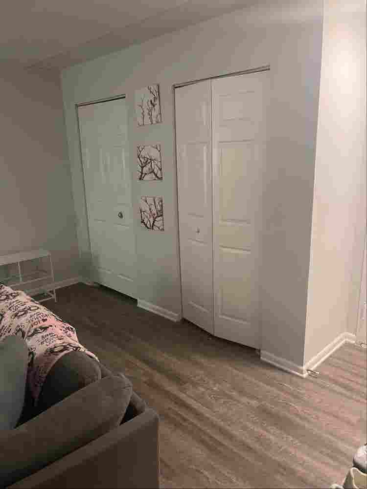 Room Available- Sept 1st
/ Mid Aug