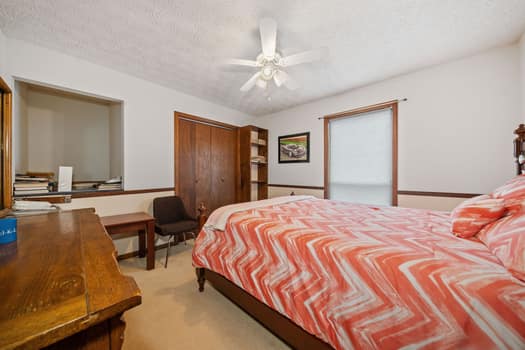 House Free-style Living for Males