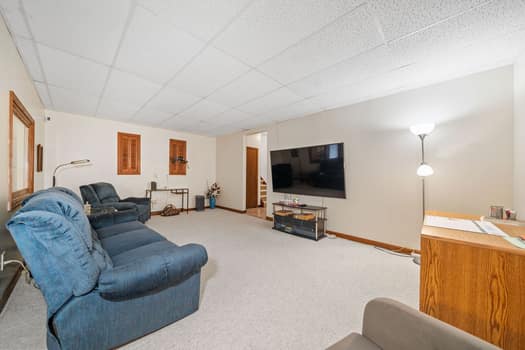 House Free-style Living for Males