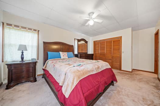 House Free-style Living for Males