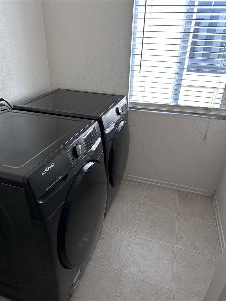 Room next to Murrieta Costco