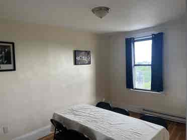 Two Bedroom Apartment Somerville