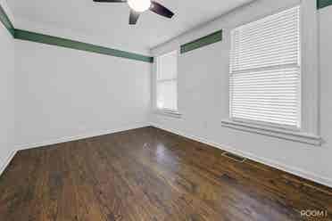 Rooms Available in Grant Park!