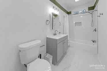 Rooms Available in Grant Park!