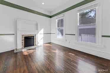 Rooms Available in Grant Park!