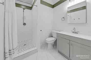 Rooms Available in Grant Park!