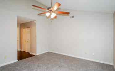 A lovely house to move in