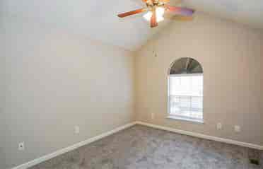 A lovely house to move in