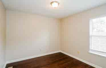 A lovely house to move in