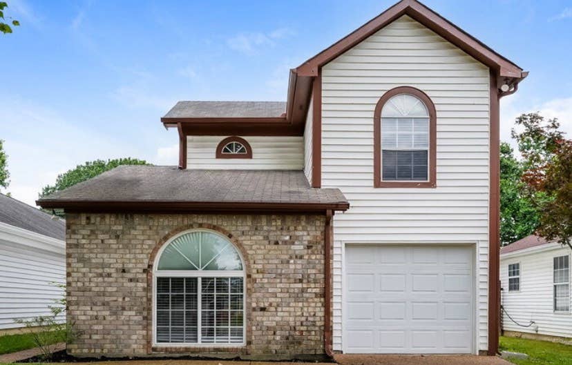 A lovely house to move in