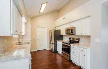 A lovely house to move in