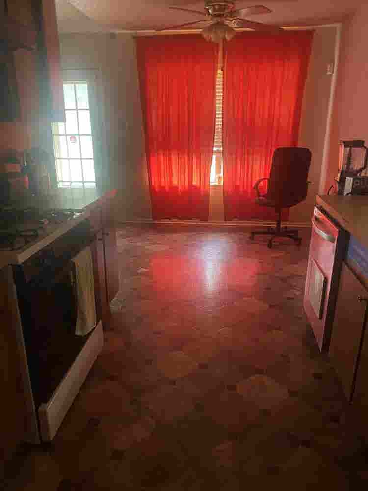 Renting out bedroom in house