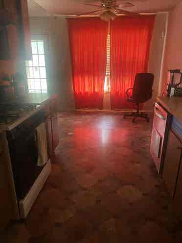 Renting out bedroom in house