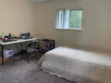 Urgent take over my lease