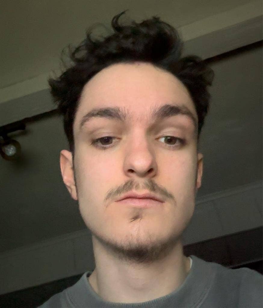 Looking for roommate