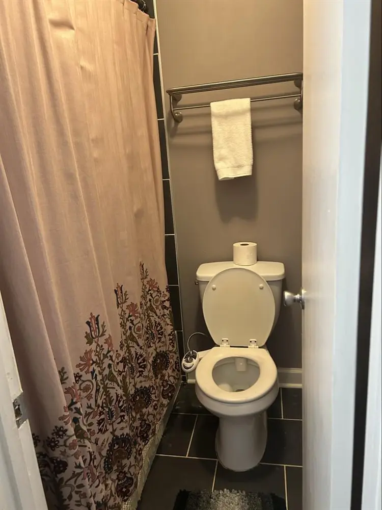 Quiet North Raleigh neighborhood