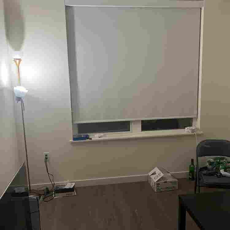 Seeking a new roommate for lease