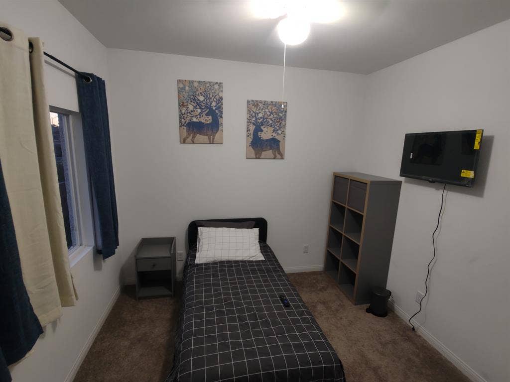 Private room $ IG iamivanino