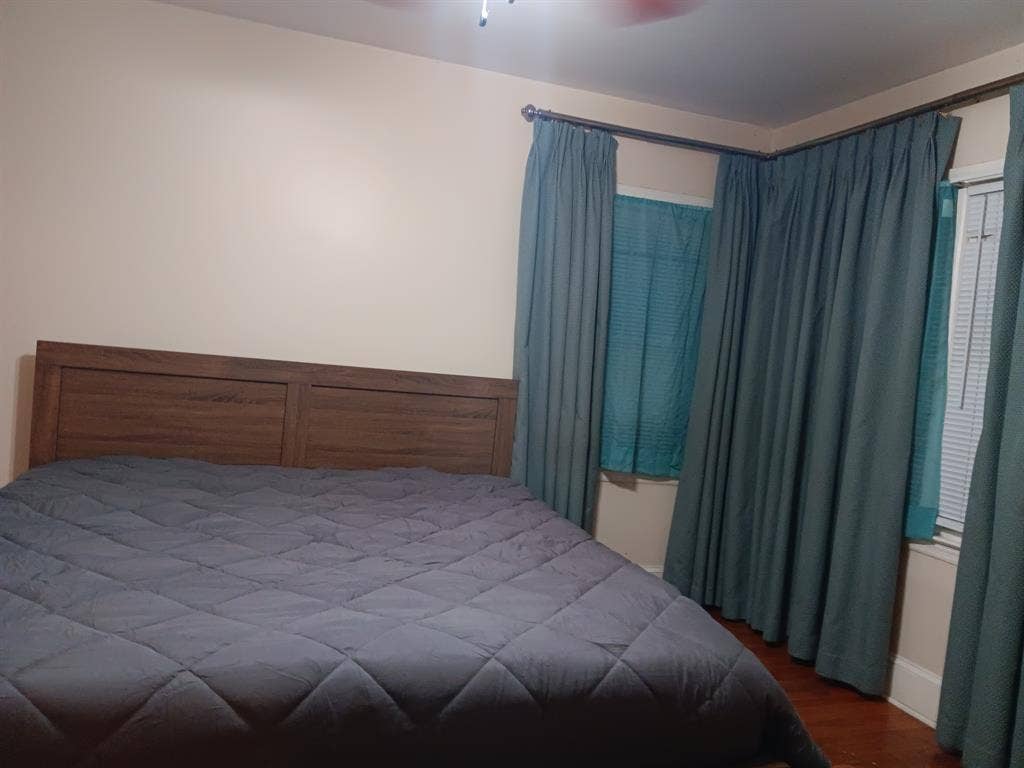 Large Master Bedroom .