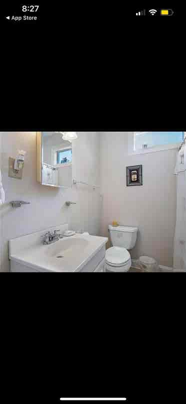 Room and Private Bath for Rent