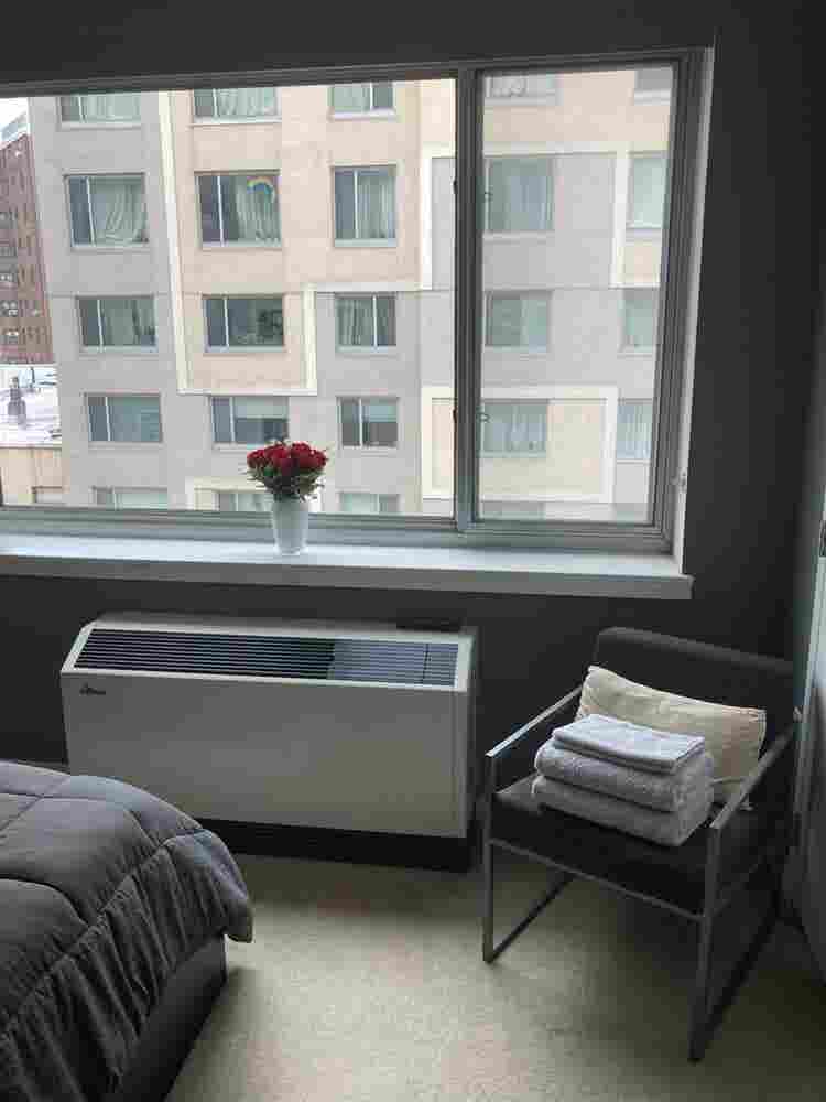 FULLY FURNISHED NEAR CENTRAL PARK
