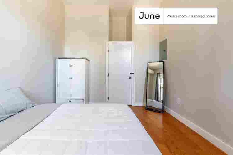 4 BR in New York City