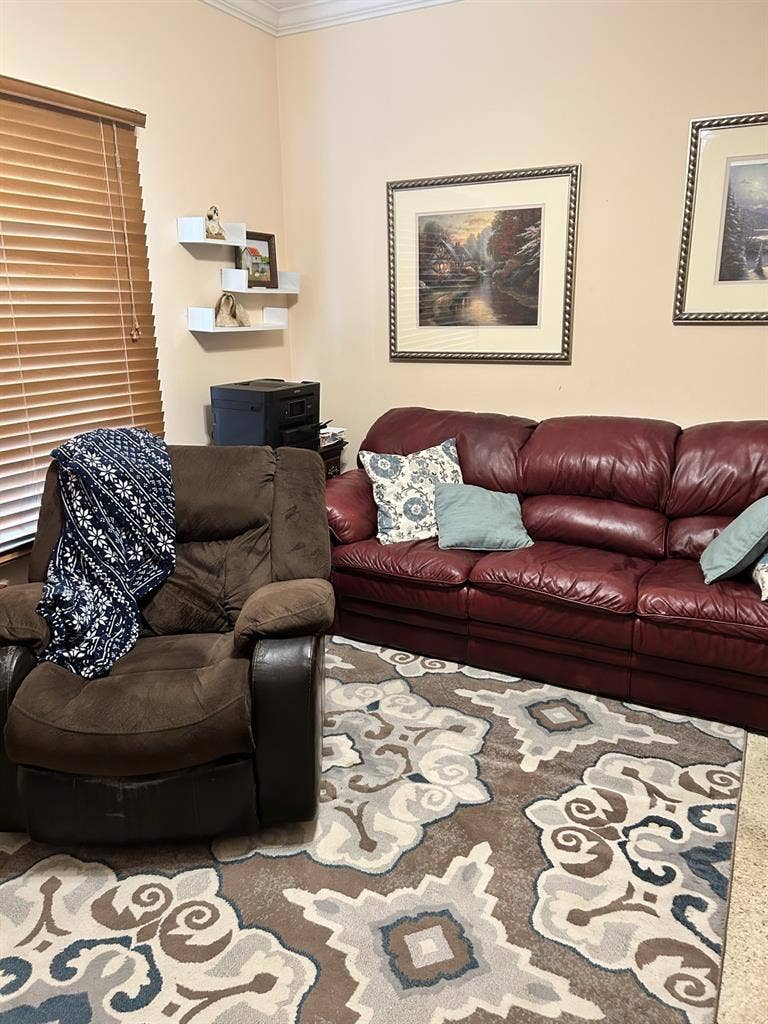 $ Furnished Room for Rent