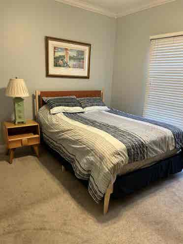 $ Furnished Room for Rent