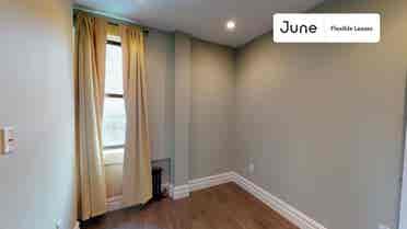3 BR in New York City