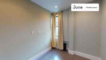 3 BR in New York City