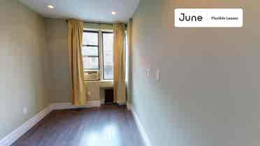 3 BR in New York City
