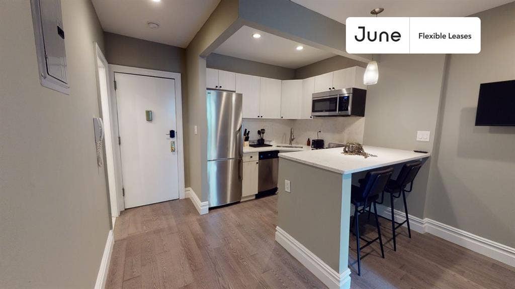 3 BR in New York City