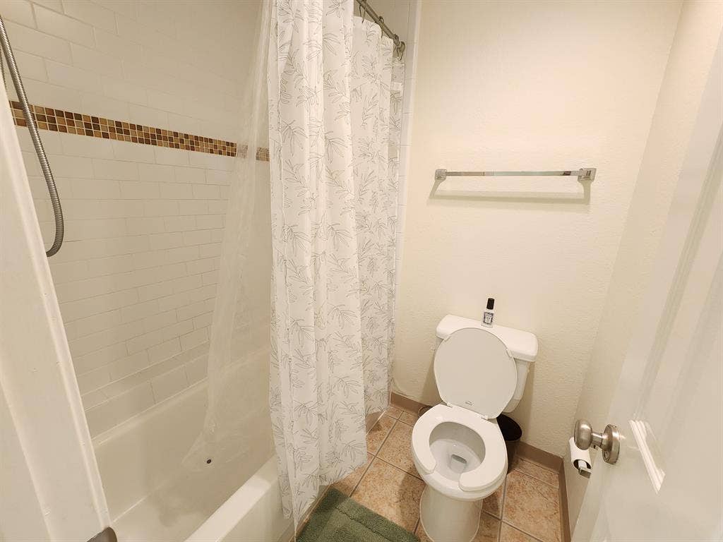 Fully Furnished, All Bills Paid!
