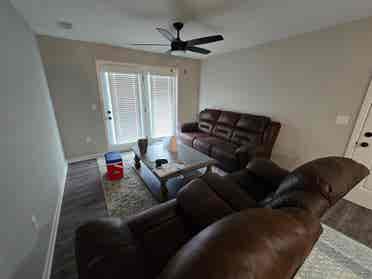 Looking for a friendly roommate