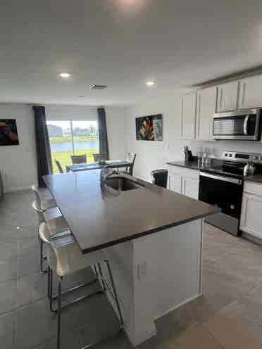 Private bedroom and bathroom rental