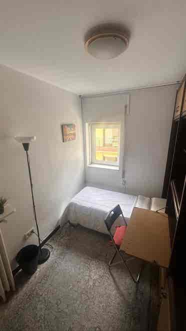 Room available for rent