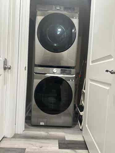 Gated property. Private Bathroom