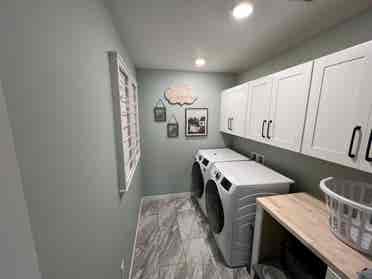 East Aurora Private Bed/Bath rent