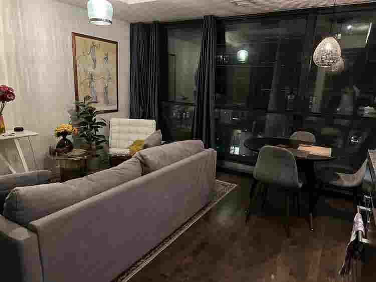 Condo on King West 5*